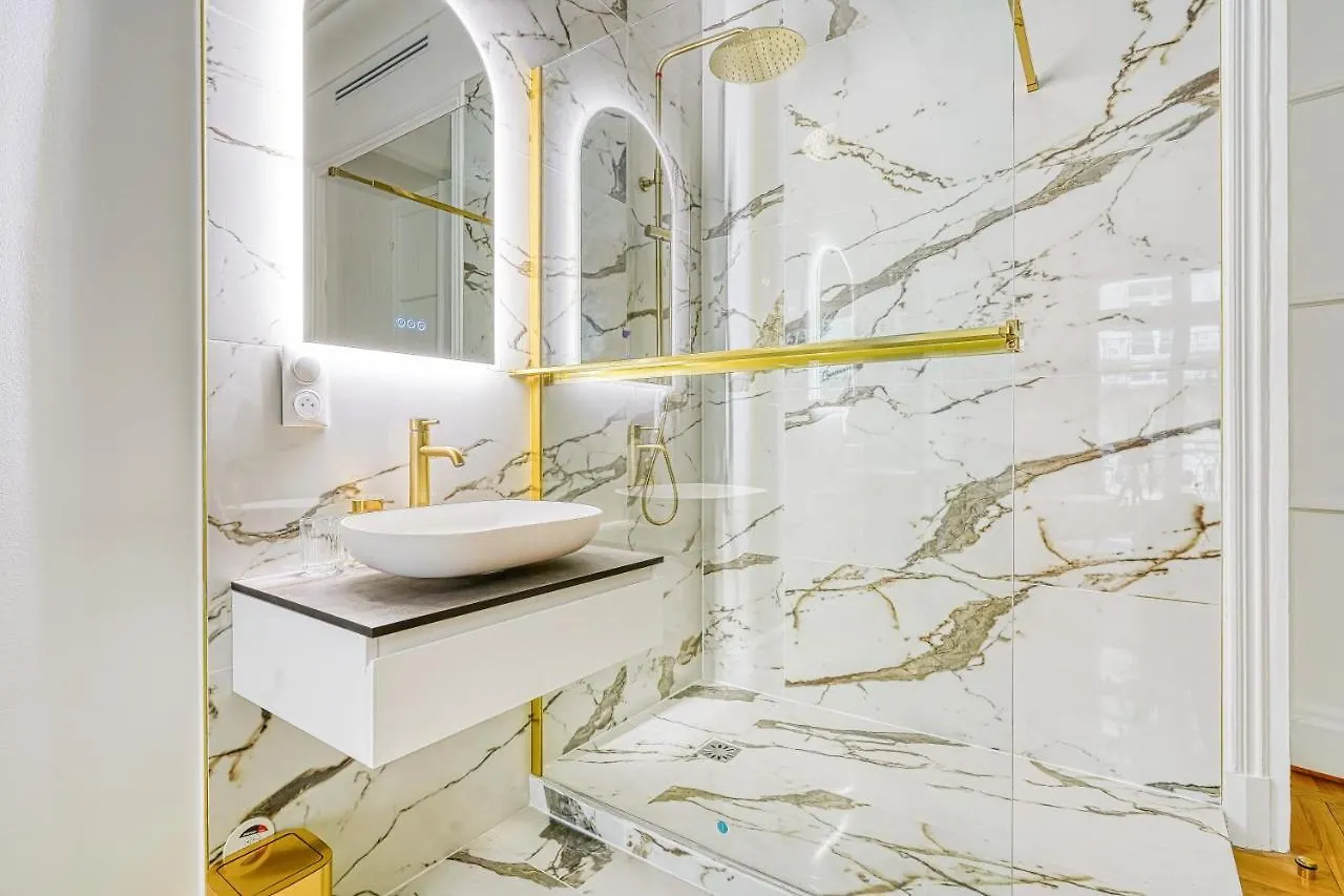 Apartment Appartement Luxueux Victor Hugo Paris