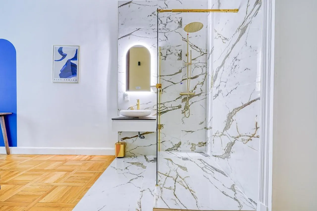 Appartement Luxueux Victor Hugo Paris Apartment